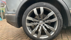 Volkswagen Tiguan 2.0 TDi 150 R-Line 5dr Diesel Estate